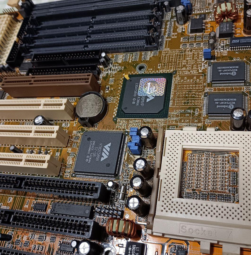 FIC VA 503+ マザーボード ATX Socket 7