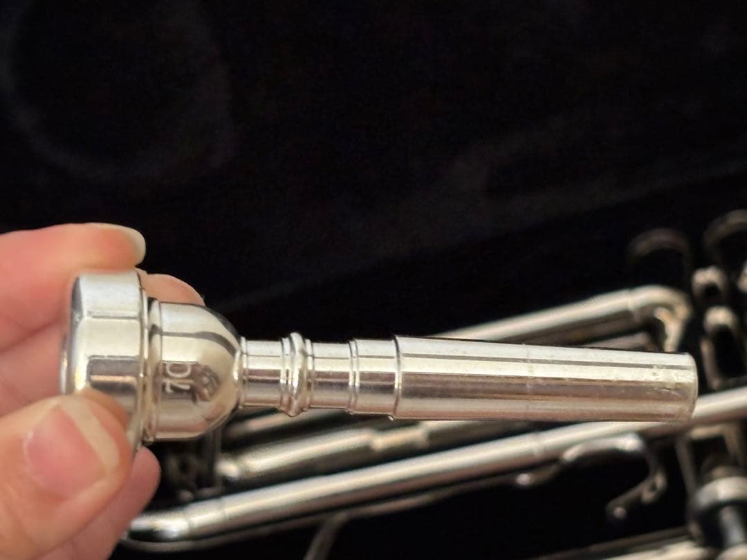 トランペット本体 シルバー仕上げ ケース付き