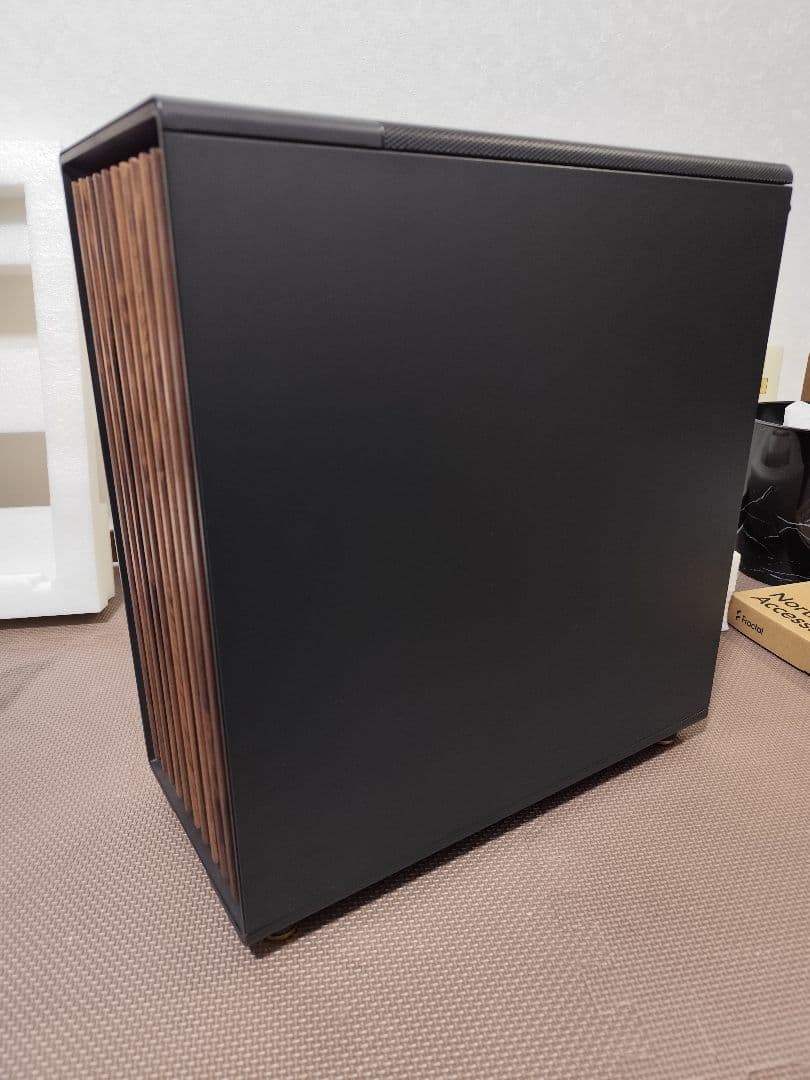 Fractal Design North Black Mesh PCケース