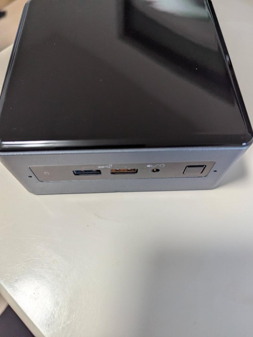 ミニPC Intel NUC8i5BEH windows11