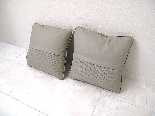 展示品　アルモニア　本革クッション　2点セット　41ｃｍ×41ｃｍ　スクエア