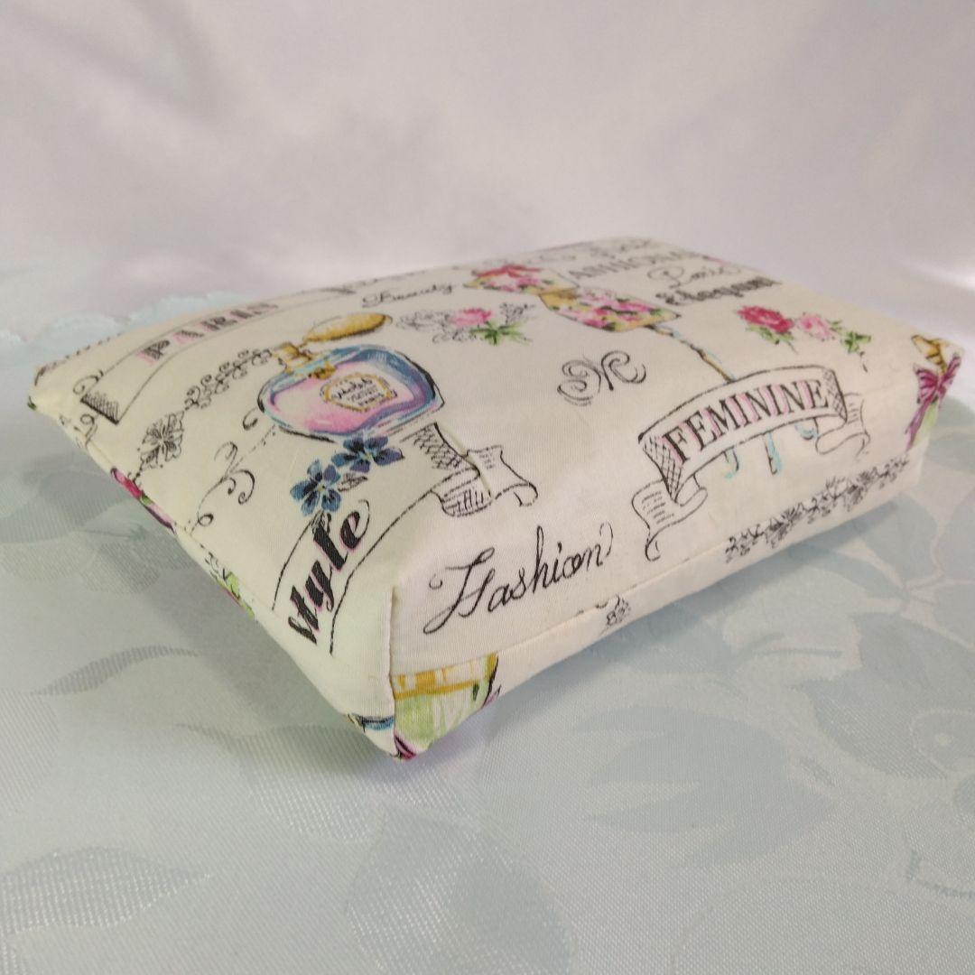 パリの香水デザインファッション小物セット　ハンドメイド　Elegant　5点