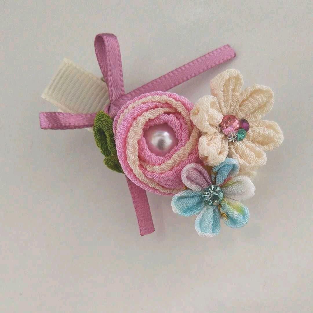 つまみ細工 薔薇のおめかしベビークリップ 春色 Pastelcolor