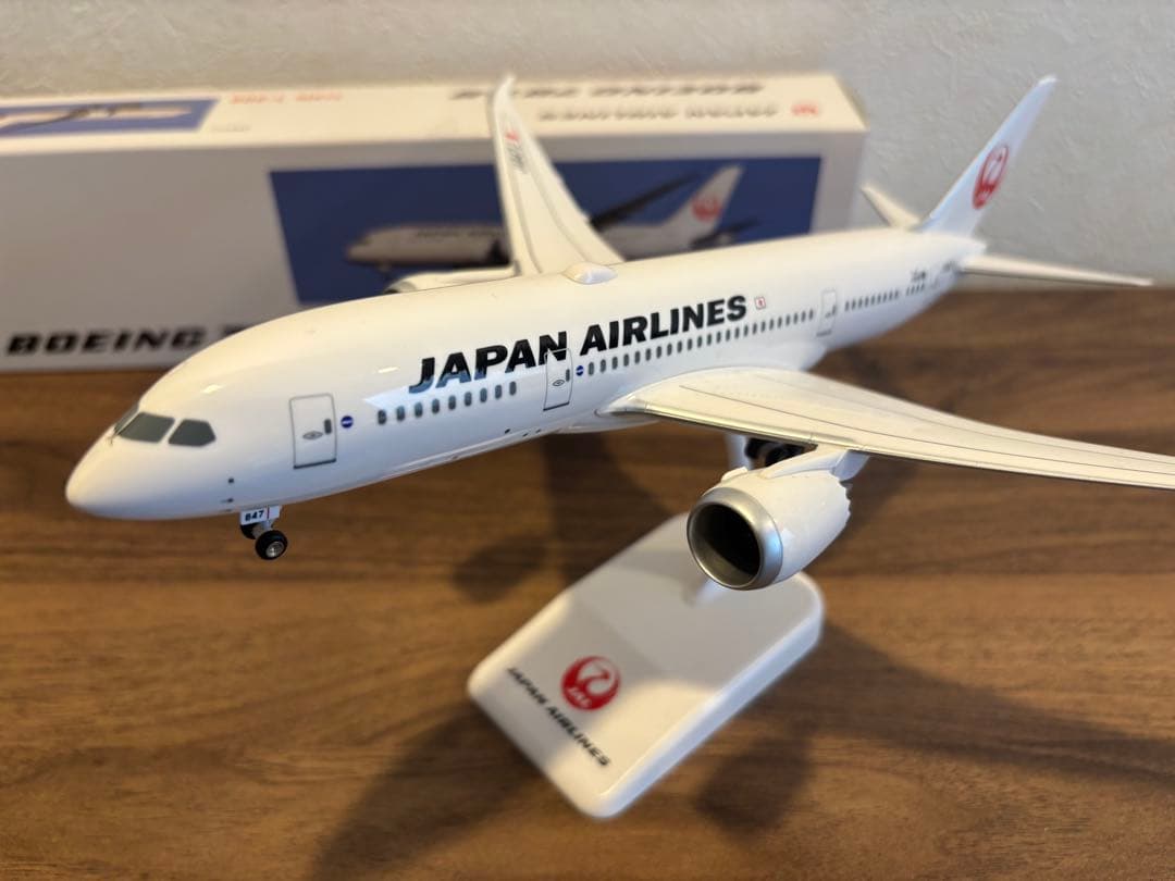 【美品】EVERRISE 1/200 JAL B787-8 日本航空