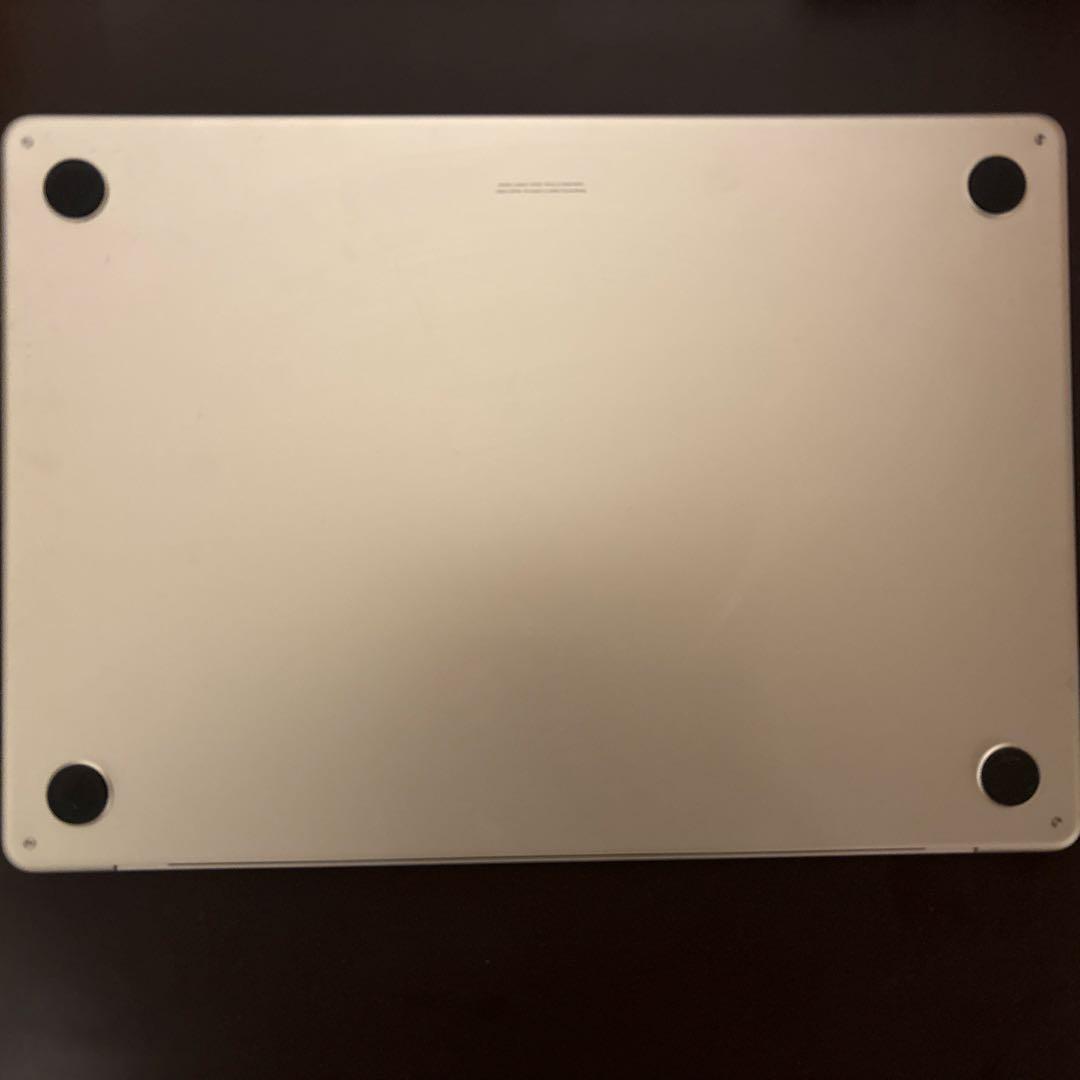 MacBook Air M2 美品　スターライト　512GB