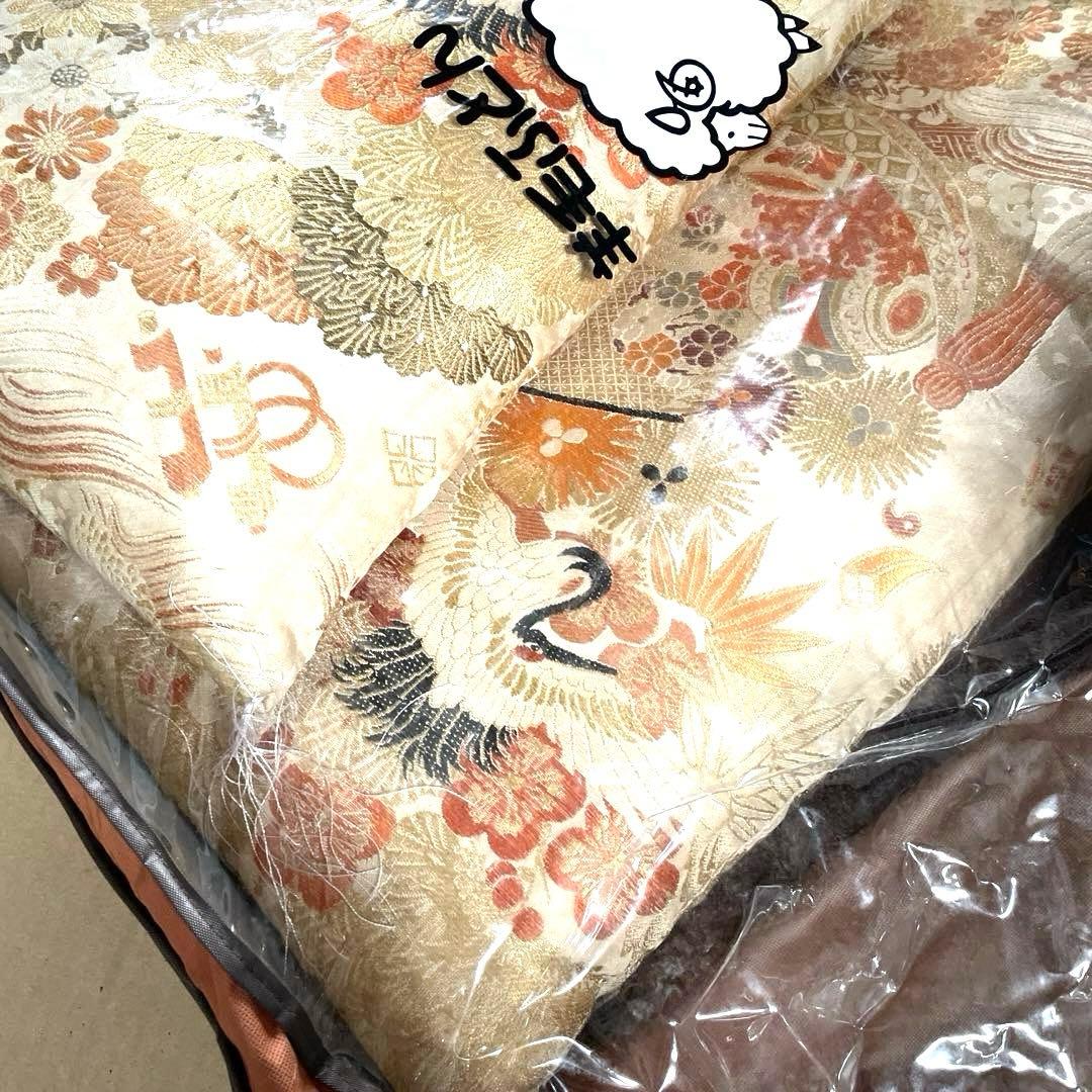 【極美品】レトロ御前座布団/仏前座布団/法事法要座布団　高級　肉厚　金糸ベージュ