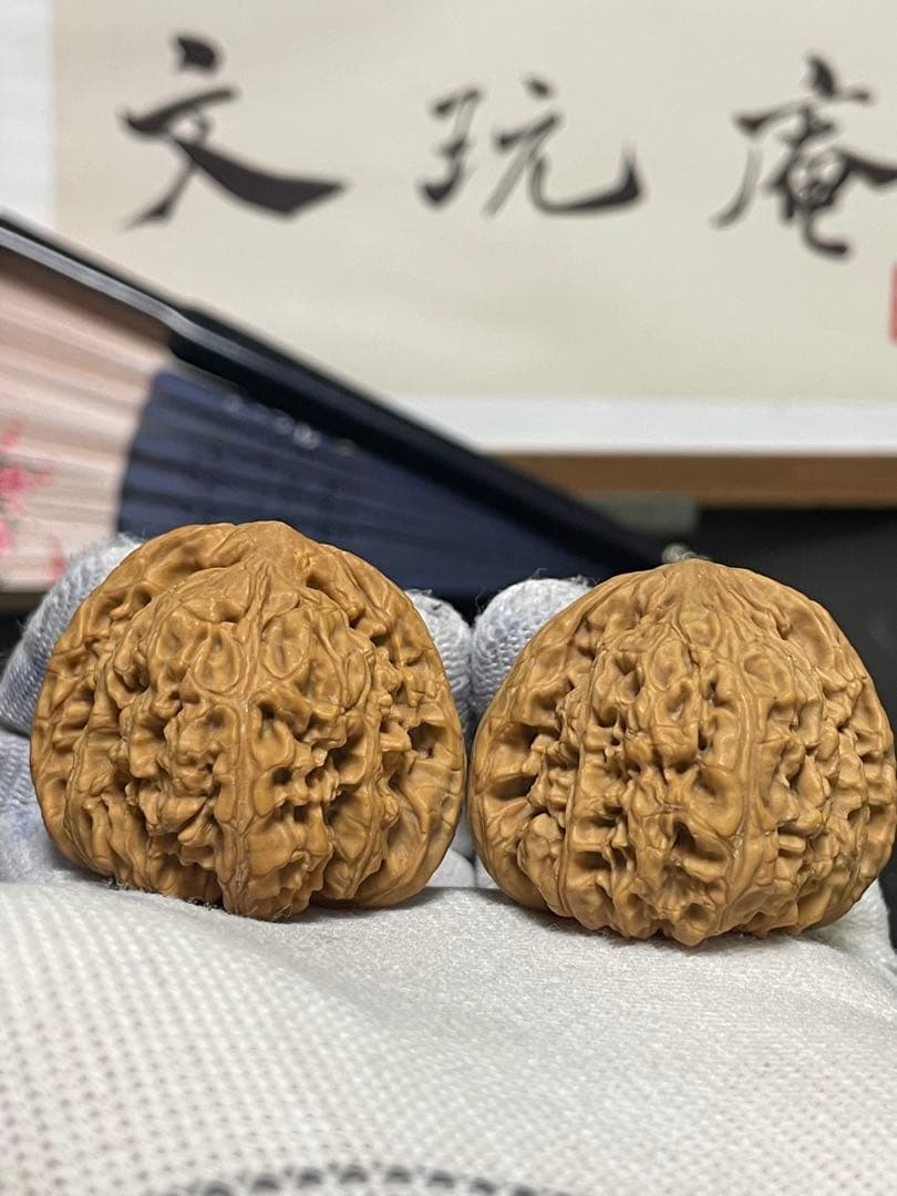 新入荷❤️No.706❤️文玩くるみ（文玩核桃） 精配赵喜满 南疆石