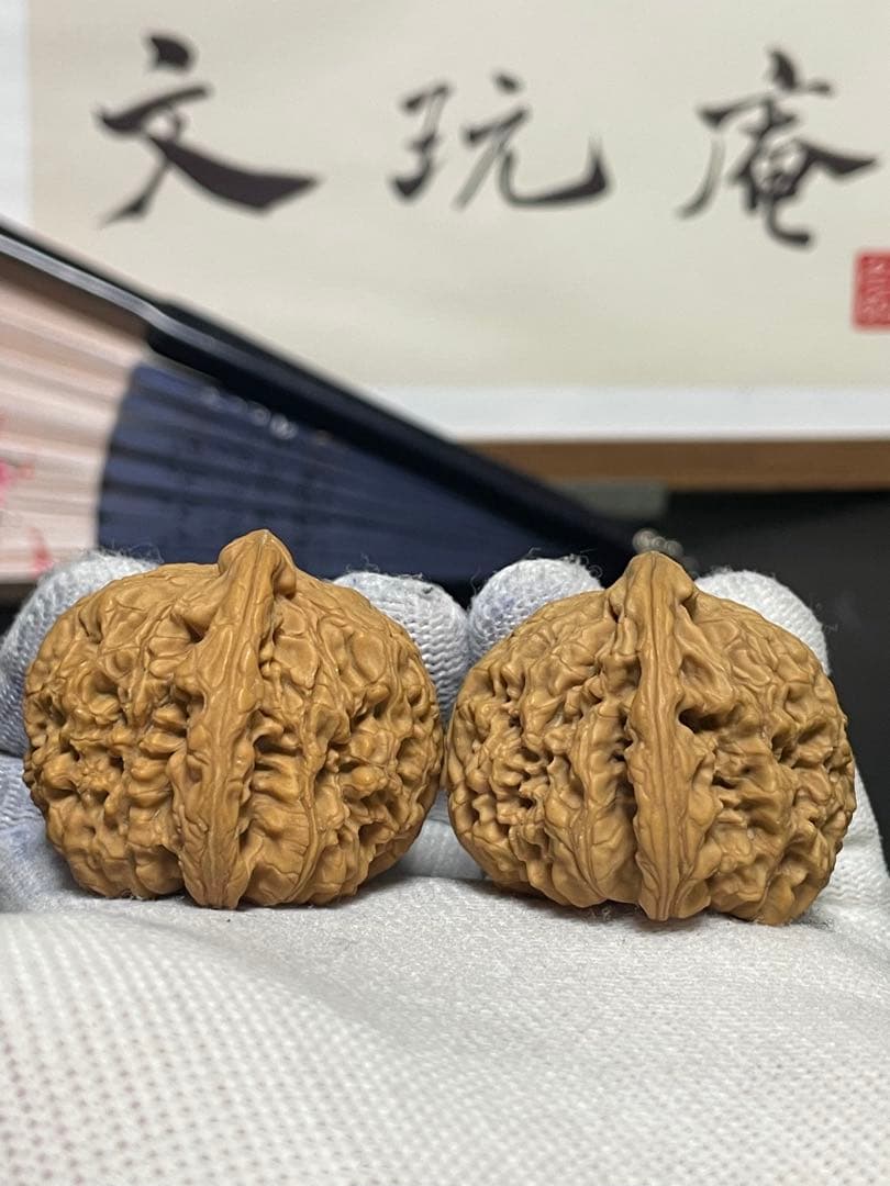 新入荷❤️No.706❤️文玩くるみ（文玩核桃） 精配赵喜满 南疆石