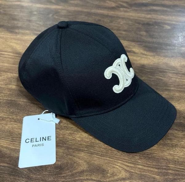 新品未使用 ベースボールキャップ ロゴ キャップ