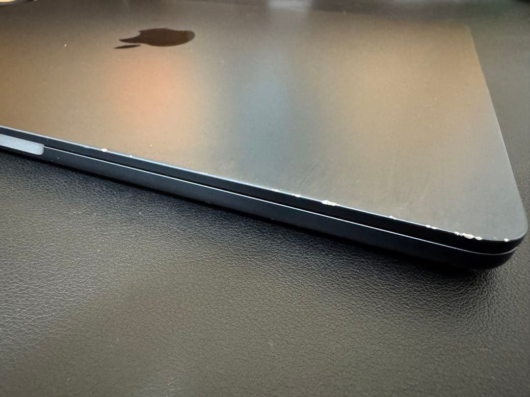 Apple MacBook Air (M2, 2022) 本体 13.6インチ