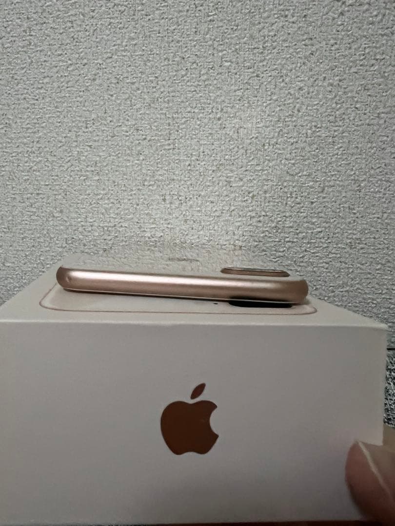 Apple iPhone 8 Plus ゴールド 本体　256GB