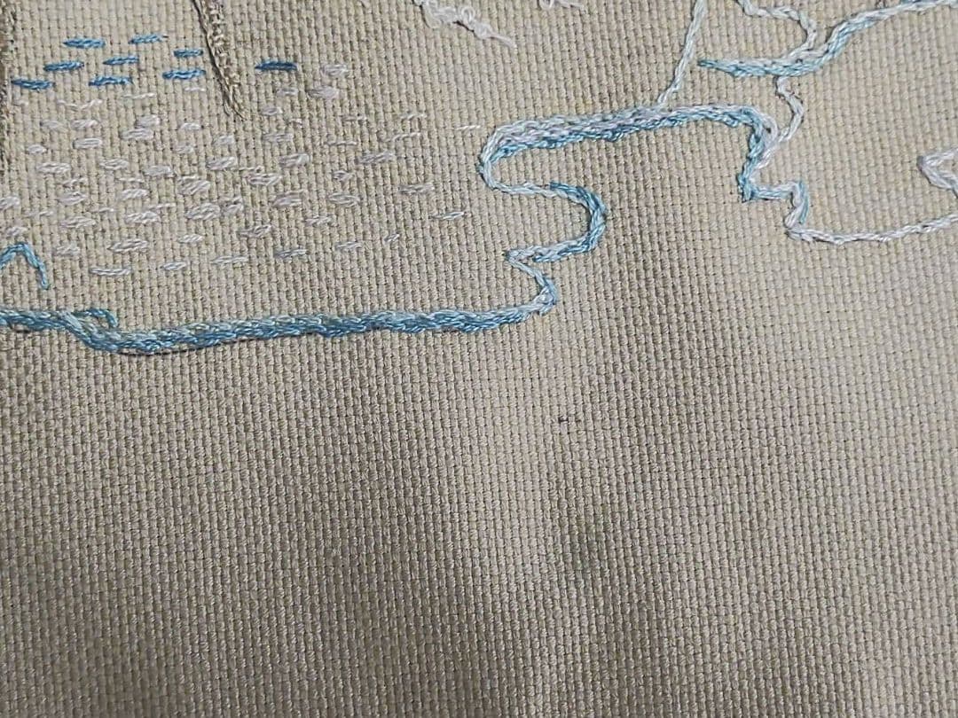 ハンドメイド アオサギ 手刺繍 手編みレース縁取り テーブルセンター