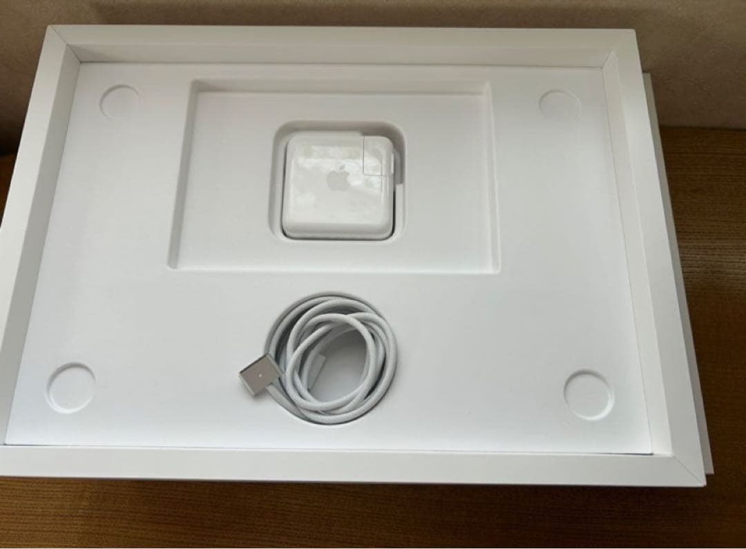 【美品】MacBook Pro 14インチ M3 / 24GB / 1TB 美品