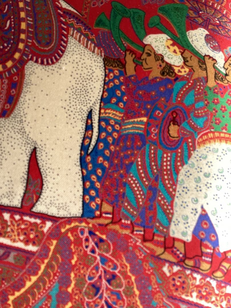 装飾茶箱　アラビアOR インド❓白いゾウ