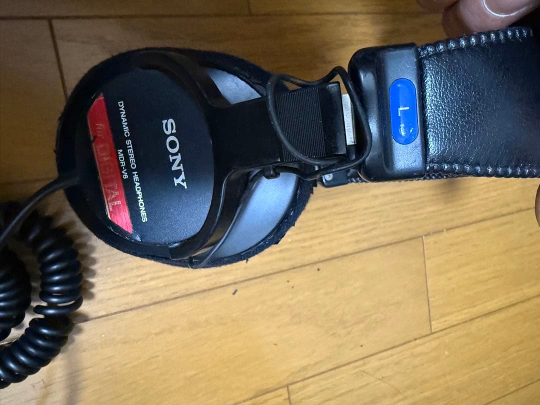 SONY MDR-V6 有線ヘッドフォン