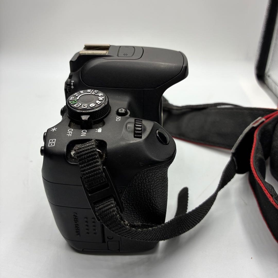 ⭐️Canon EOS Kiss x7i デジタル一眼レフカメラ チャージャー付属