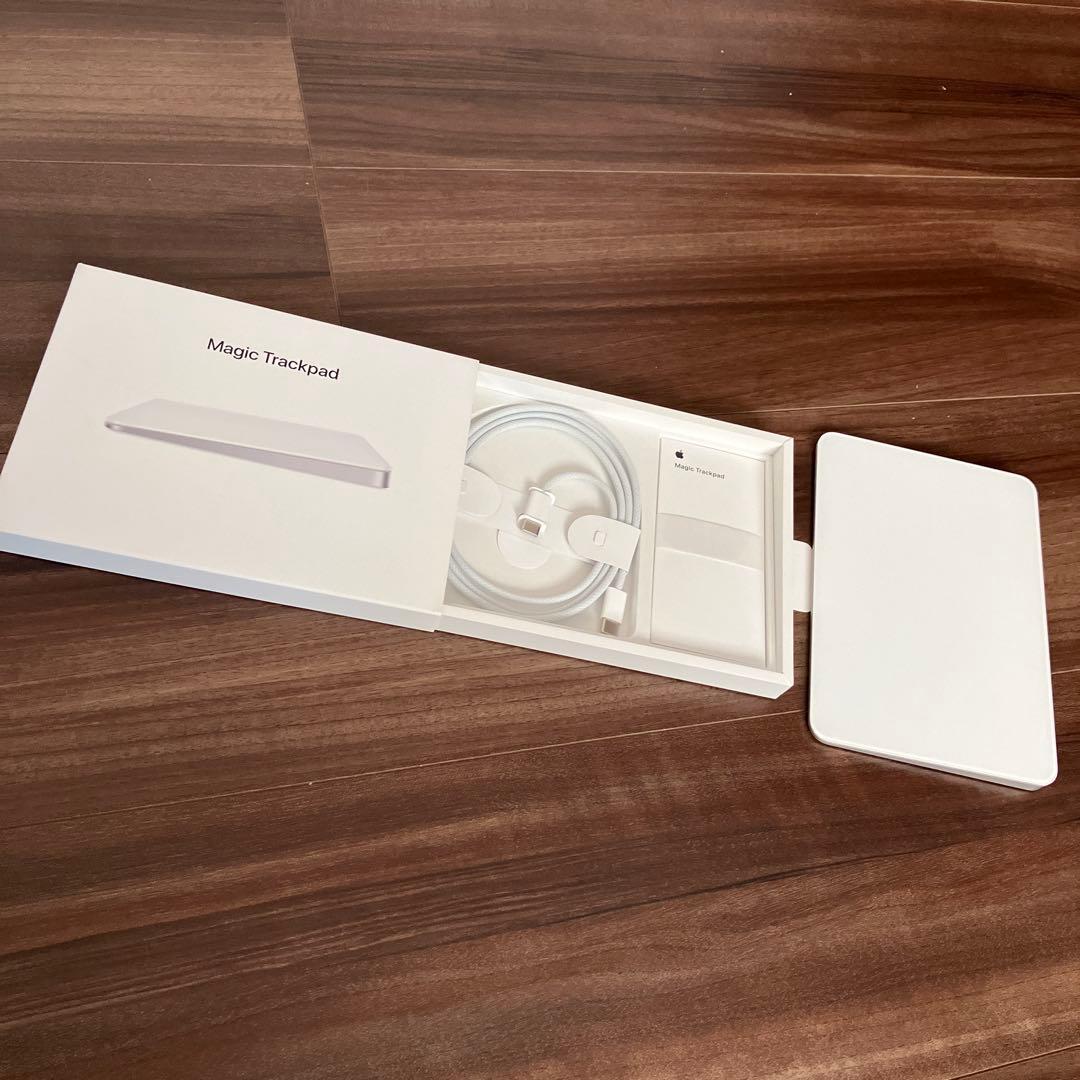 Magic Trackpad(USB-C)ホワイト(Multi-Touch対応)