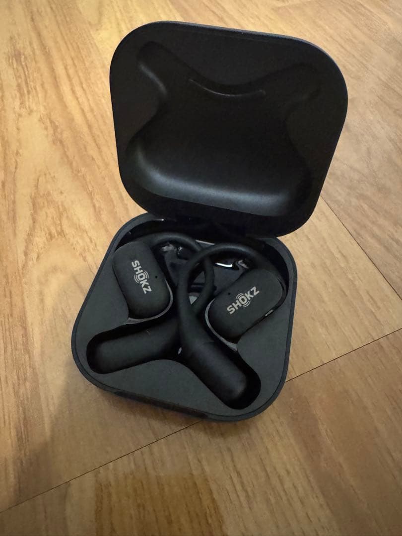 Shokz ワイヤレスイヤホン OPENFIT