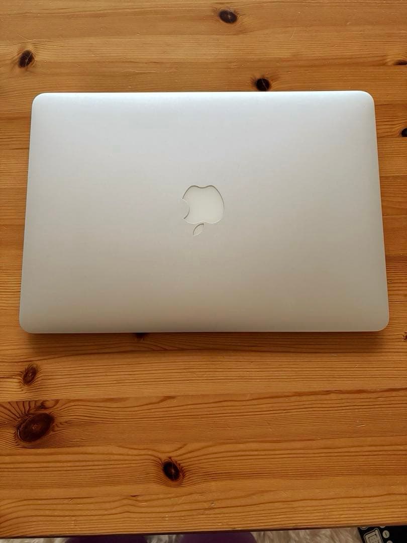 Apple MacBook Air シルバー 13インチ 2013