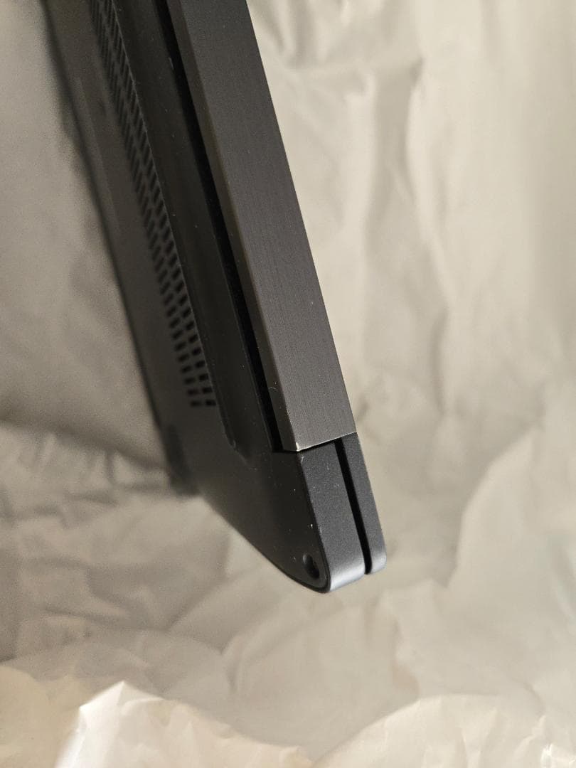 Dell Latitude 7390 i7 7世代 ssdなし メモリなし