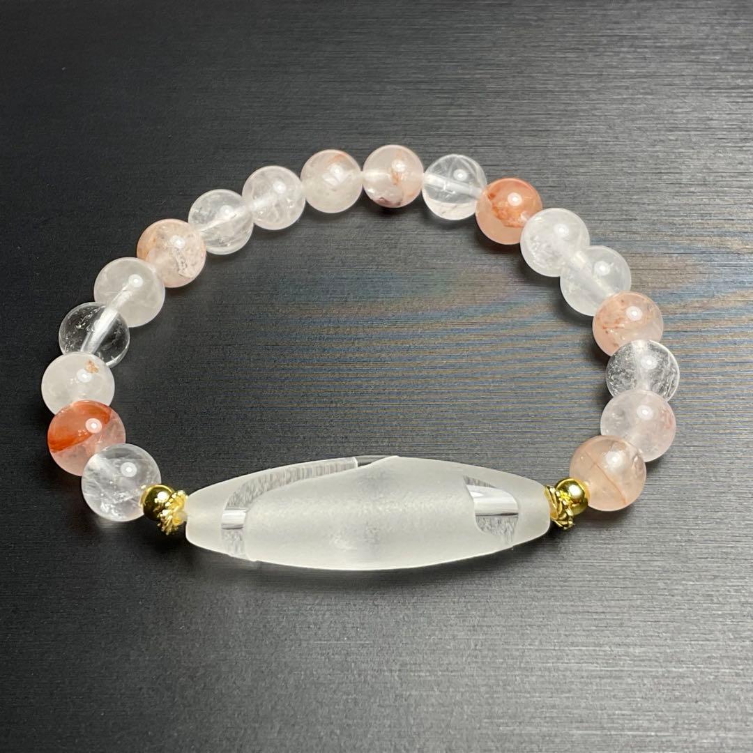 水晶天珠・白蛇天珠とヒマラヤ産レッドマニカラン水晶のブレスレット❣️❣️