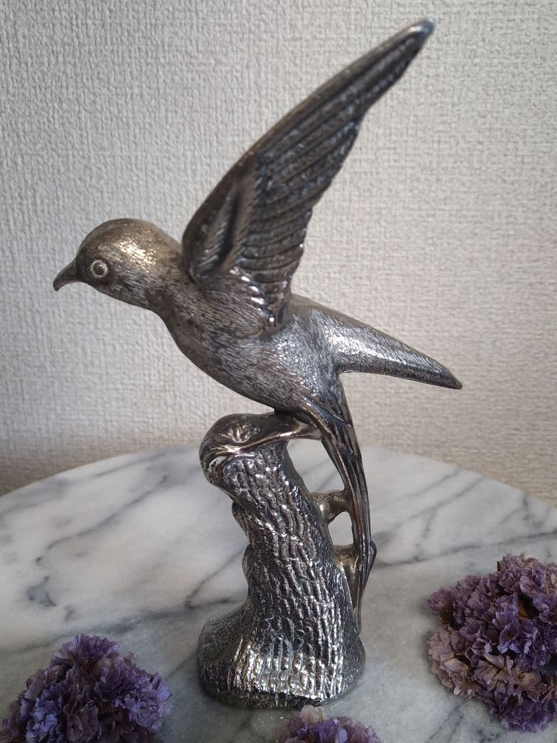 ビンテージメタルフィギュア（燕）・金属製燕フィギュア・インテリア・置物