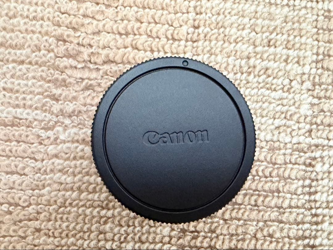 Canon EOS M10 ミラーレスカメラ 付属品多数