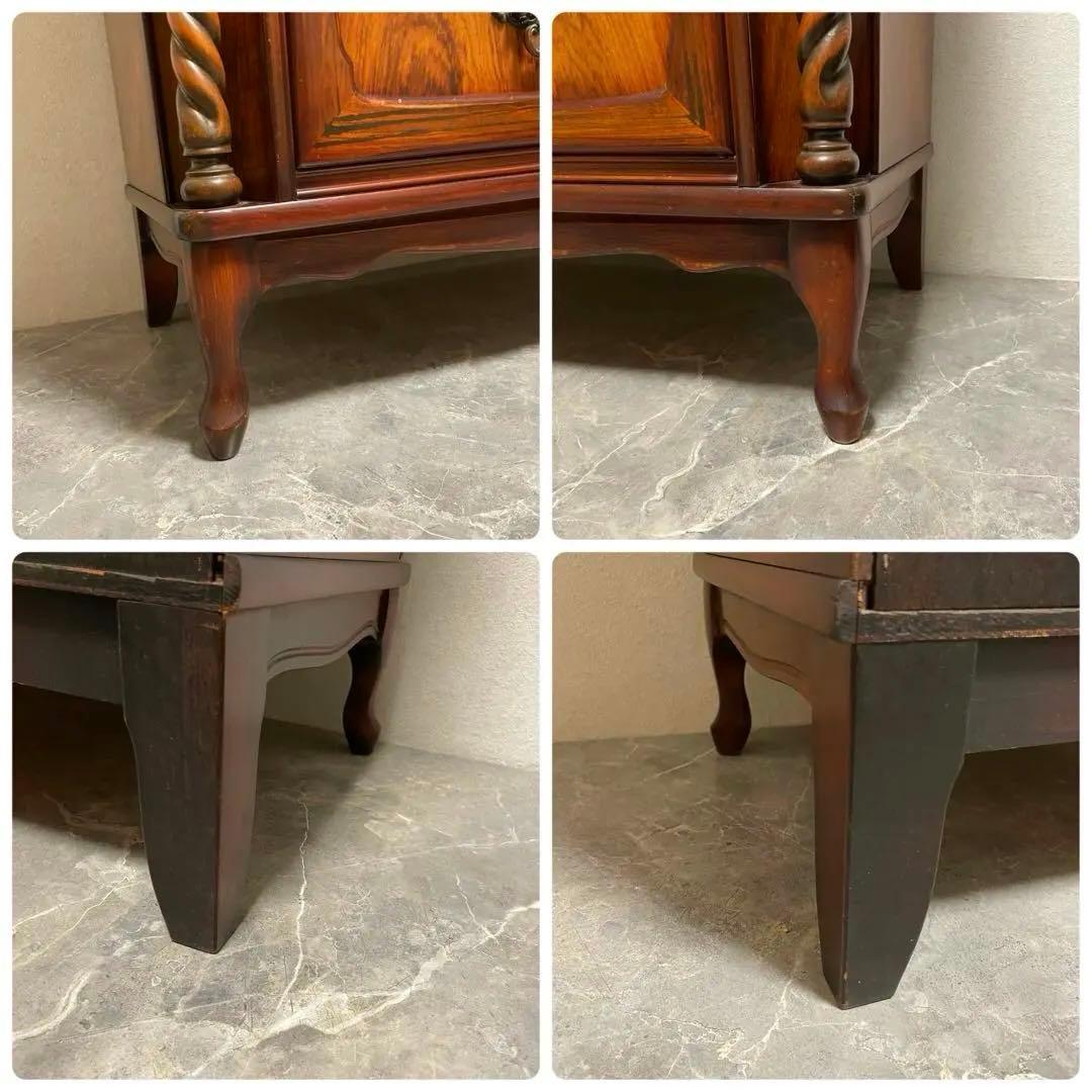 英国アンティーク　猫脚ドレッサーチェスト　キャビネット　収納家具　ロココ調