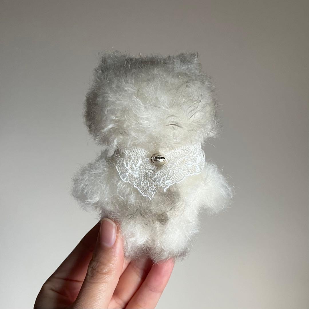 Art　ちいさなネコ　ハンドメイド　猫　ぬいぐるみ　作家　アートドール　a1