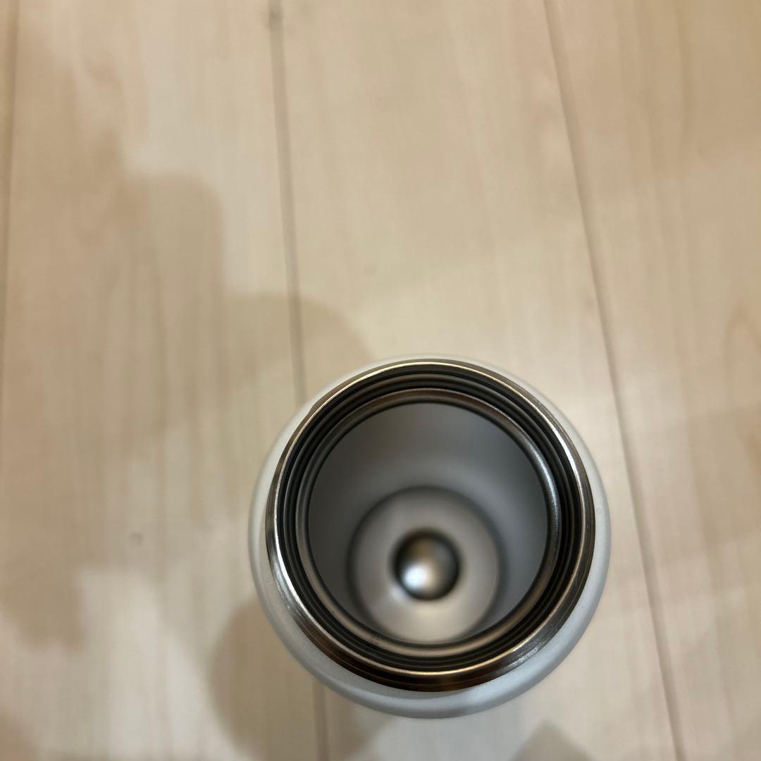 RHINOSHIELD AquaStand マグネットボトル 700ml