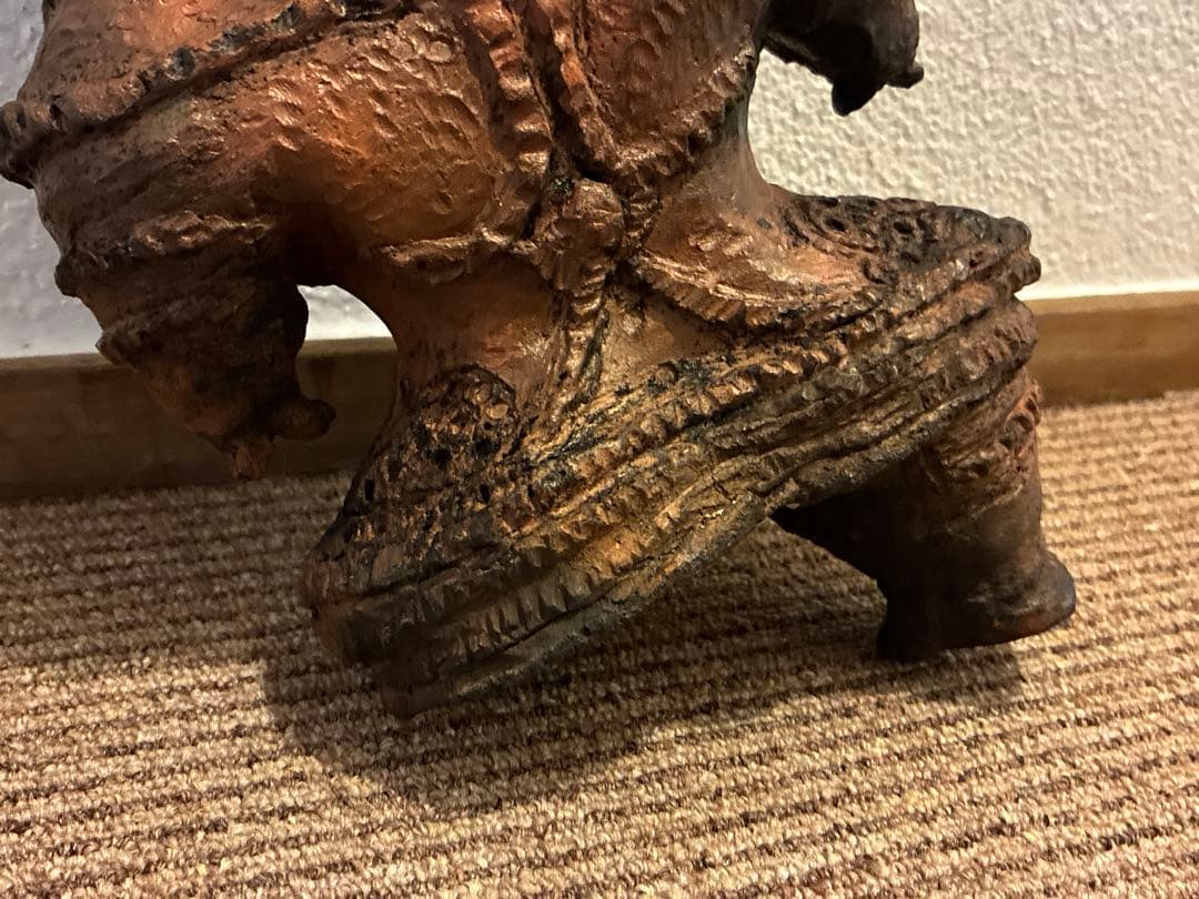 遮光器土偶　縄文時代　発掘品　出土品　骨董　アンティーク　置物　飾り物　彫刻