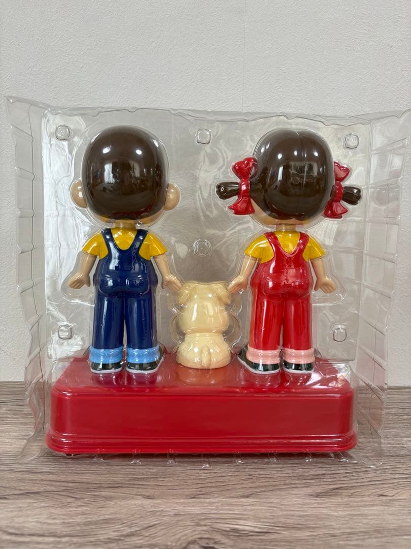 ペコちゃんとポコちゃん フィギア 非売品