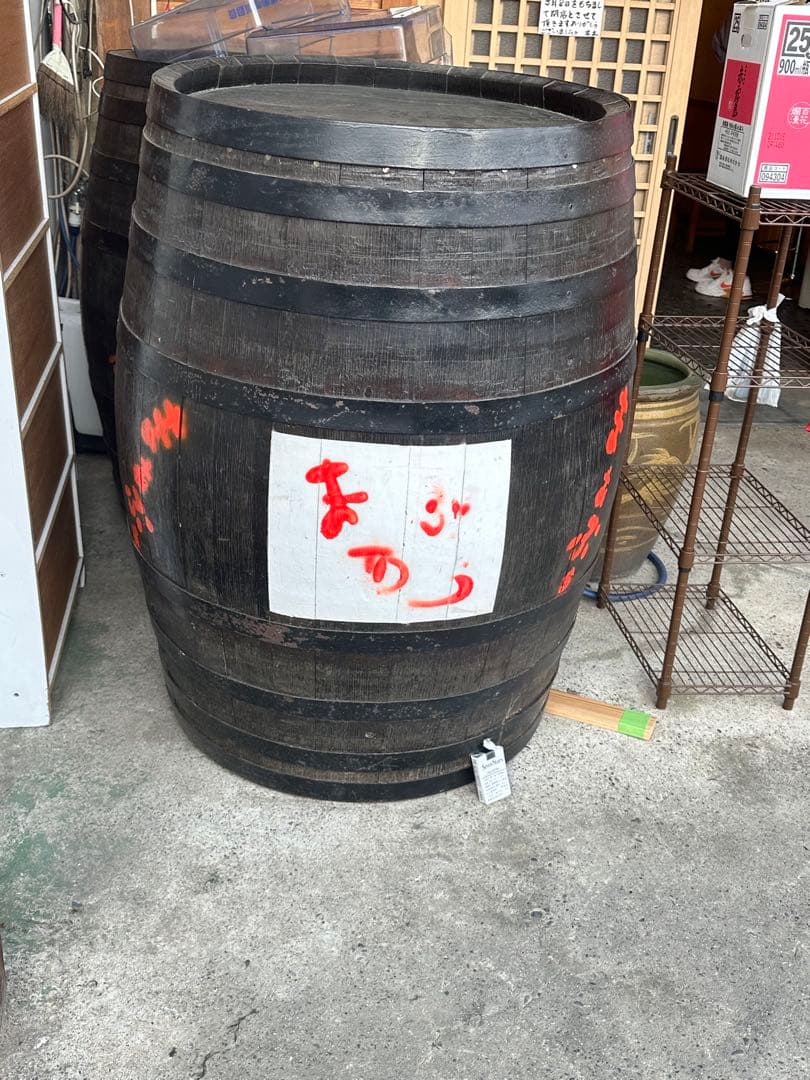 立ち飲み用樽　野外テーブル