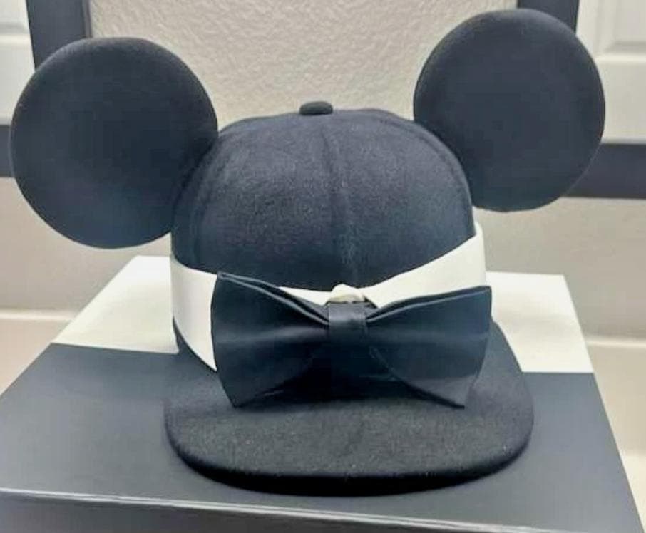 カリフォルニアディズニー【限定商品】ヴェラウォン ミッキー新郎 イヤーハット
