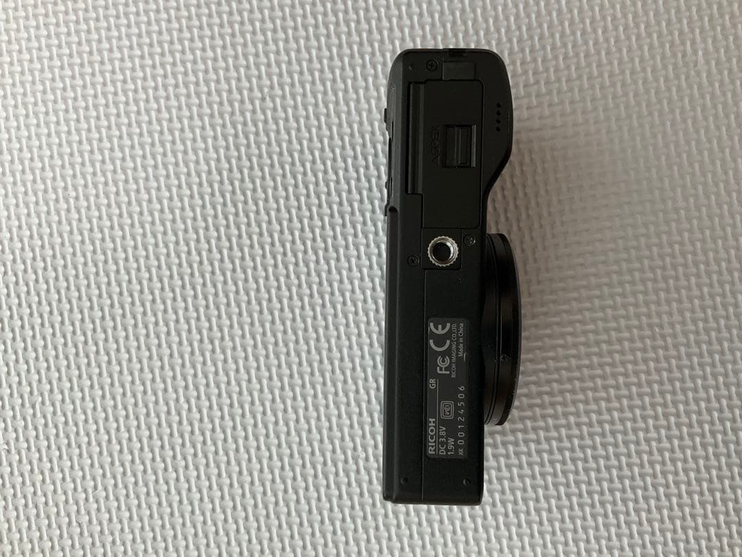 RICOH GR 2013年式　［ APS-C ］