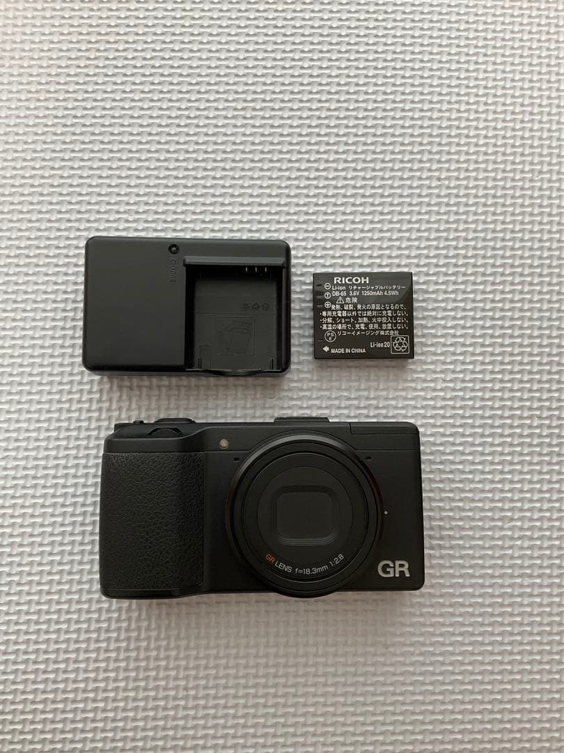 RICOH GR 2013年式　［ APS-C ］