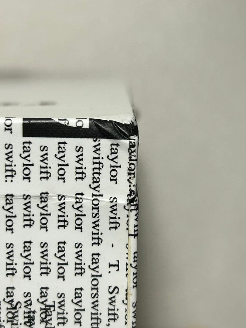 【直筆サイン付】テイラースウィフト reputation VIP BOX 限定版