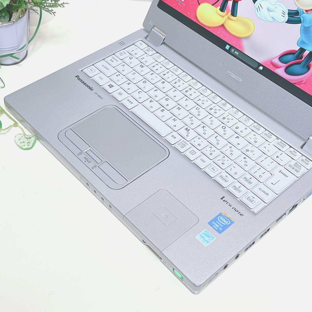 軽量、持運OK、タッチパネル搭載、高速SSD、Win11、オフィス、イラレ使える