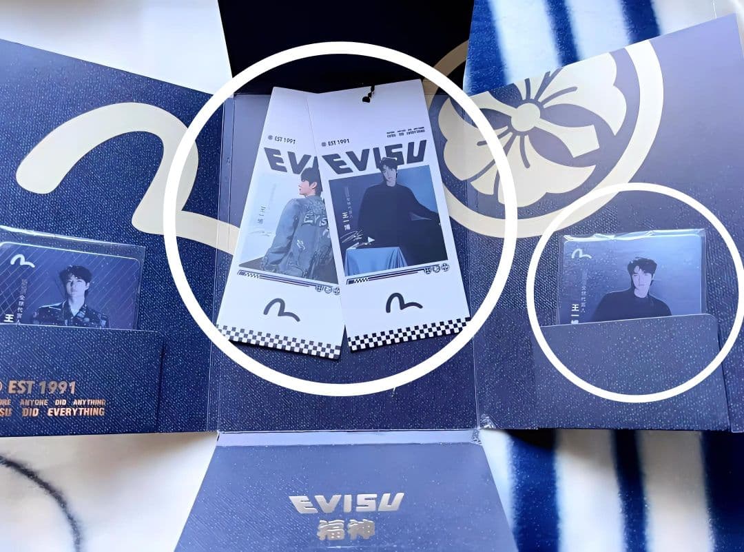 ②レア非売品【王一博】《EVISU》店舗ディスプレイボード他(ワン・イーボー)