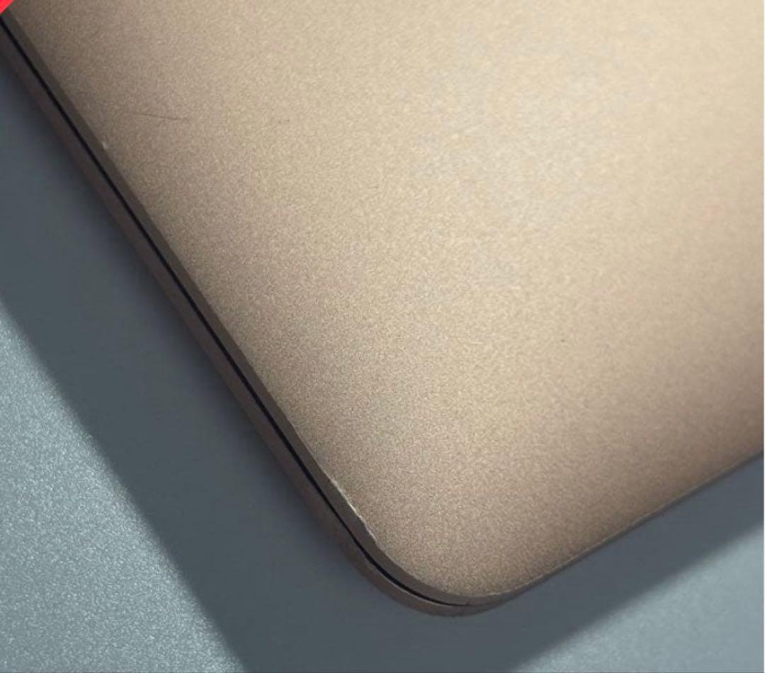 MacBook Air 8GB 256SSD core i3 ゴールド