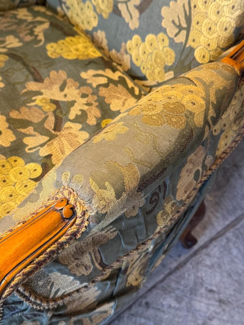 ハイバックアームチェア アンティーク 猫脚 グリーン系 1人掛けソファ イタリア