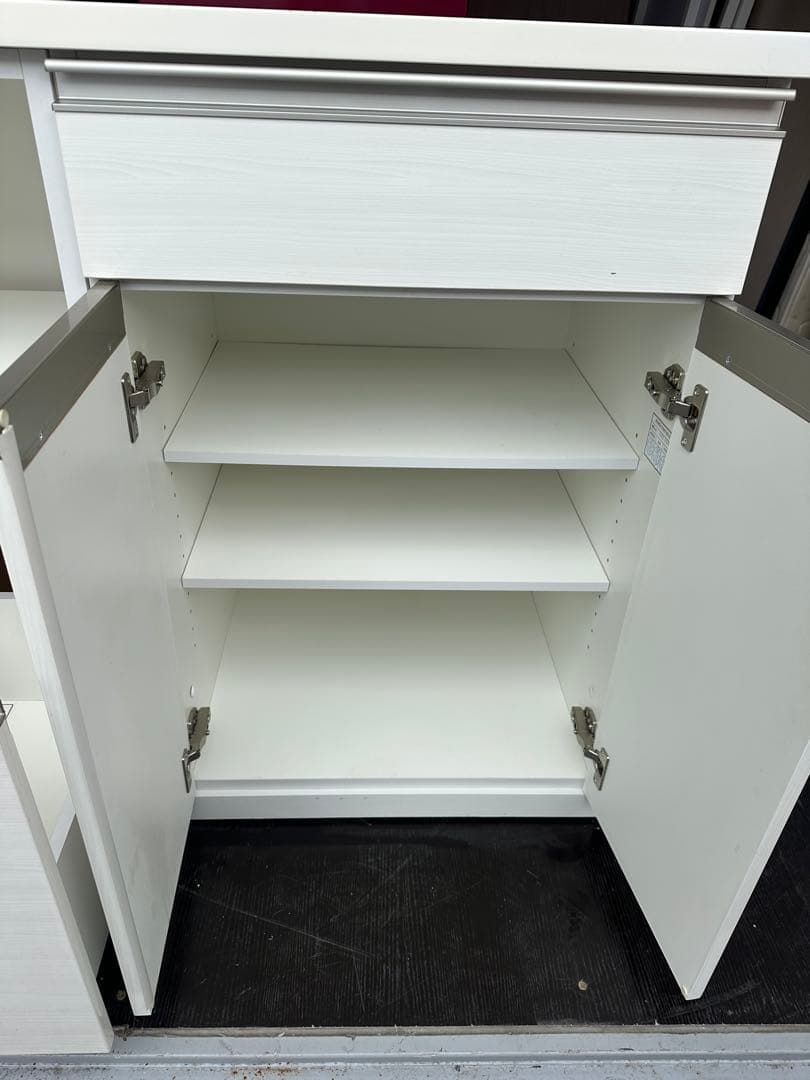 【ニトリ】キッチンカウンター　 ホワイトキャビネット 2ドア 2引き出し