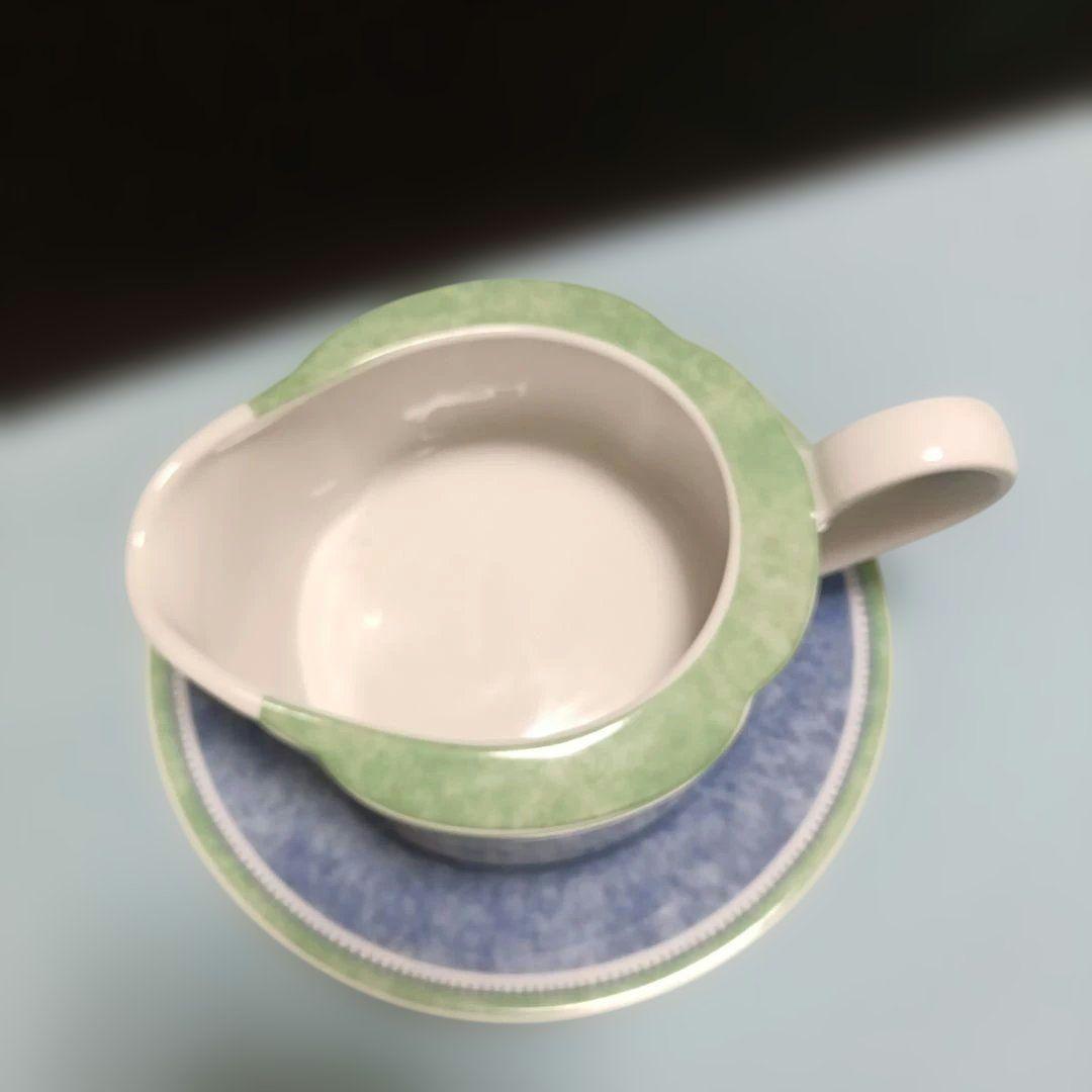 【未使用】 ビレロイ&ボッホ スイッチ３深皿２枚 + オマケのソースポット