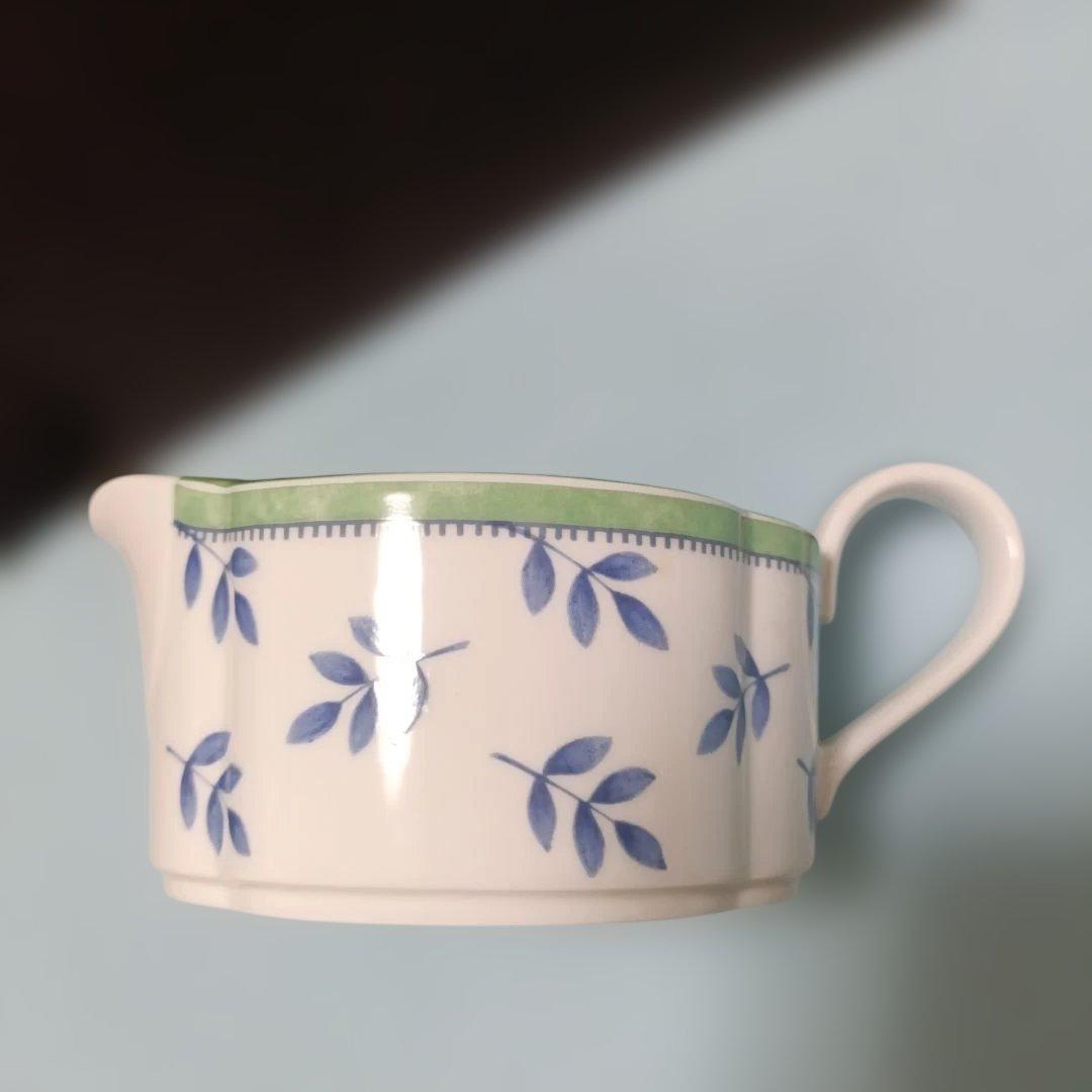 【未使用】 ビレロイ&ボッホ スイッチ３深皿２枚 + オマケのソースポット