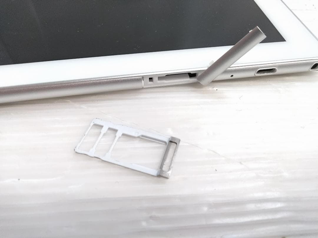 NEC LAVIE Tab 16GB PC-TE510HAW タブレット ◇