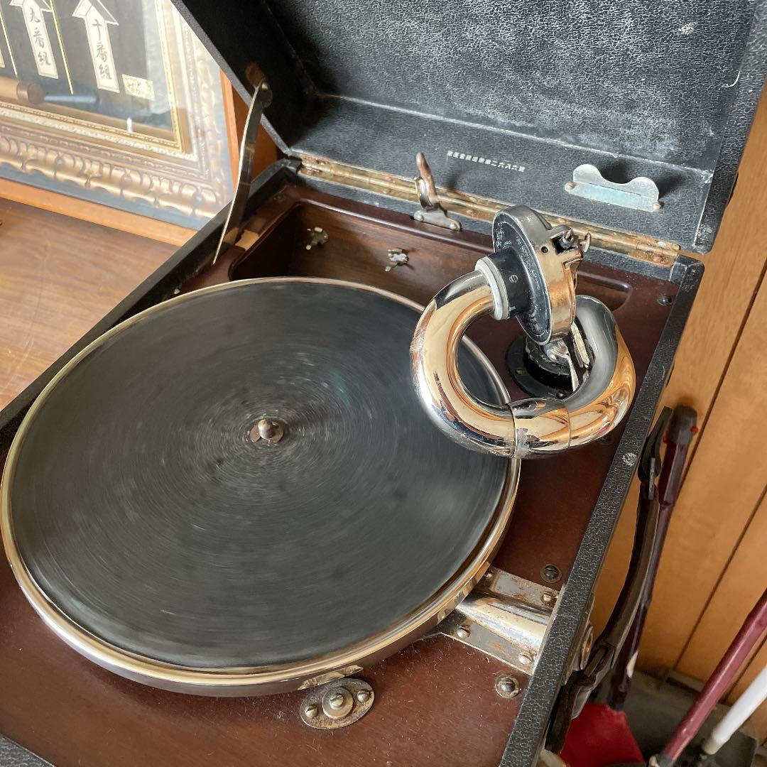 蓄音機