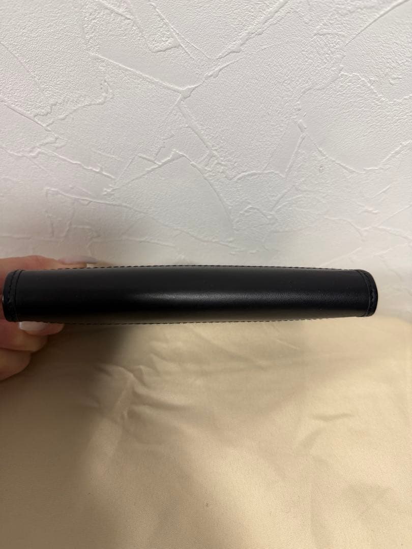 ハンティングワールド　三つ折り　財布