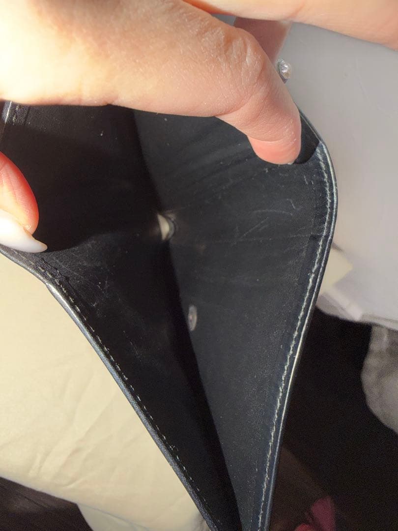 ハンティングワールド　三つ折り　財布