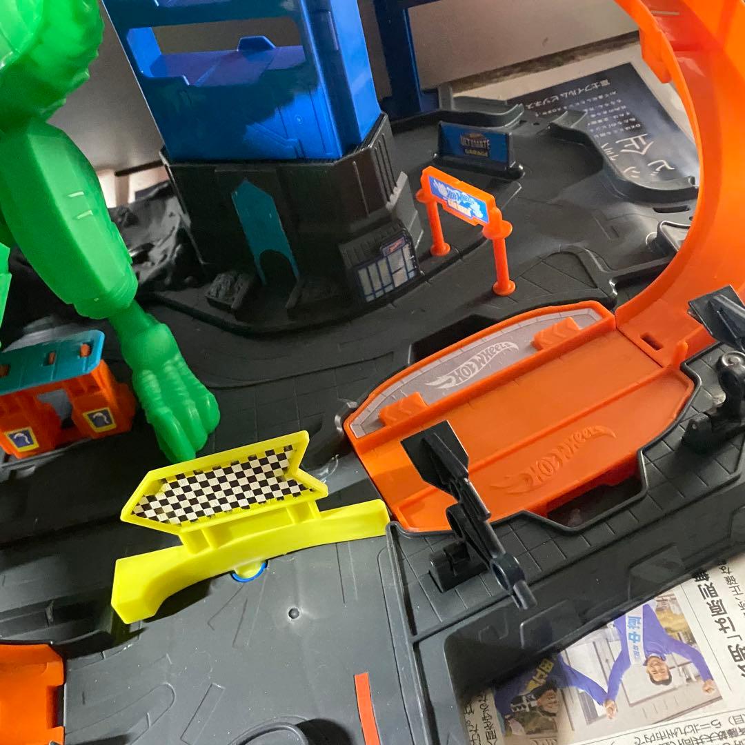 ホットウィール　ミニカー　プレイセット　おもちゃ