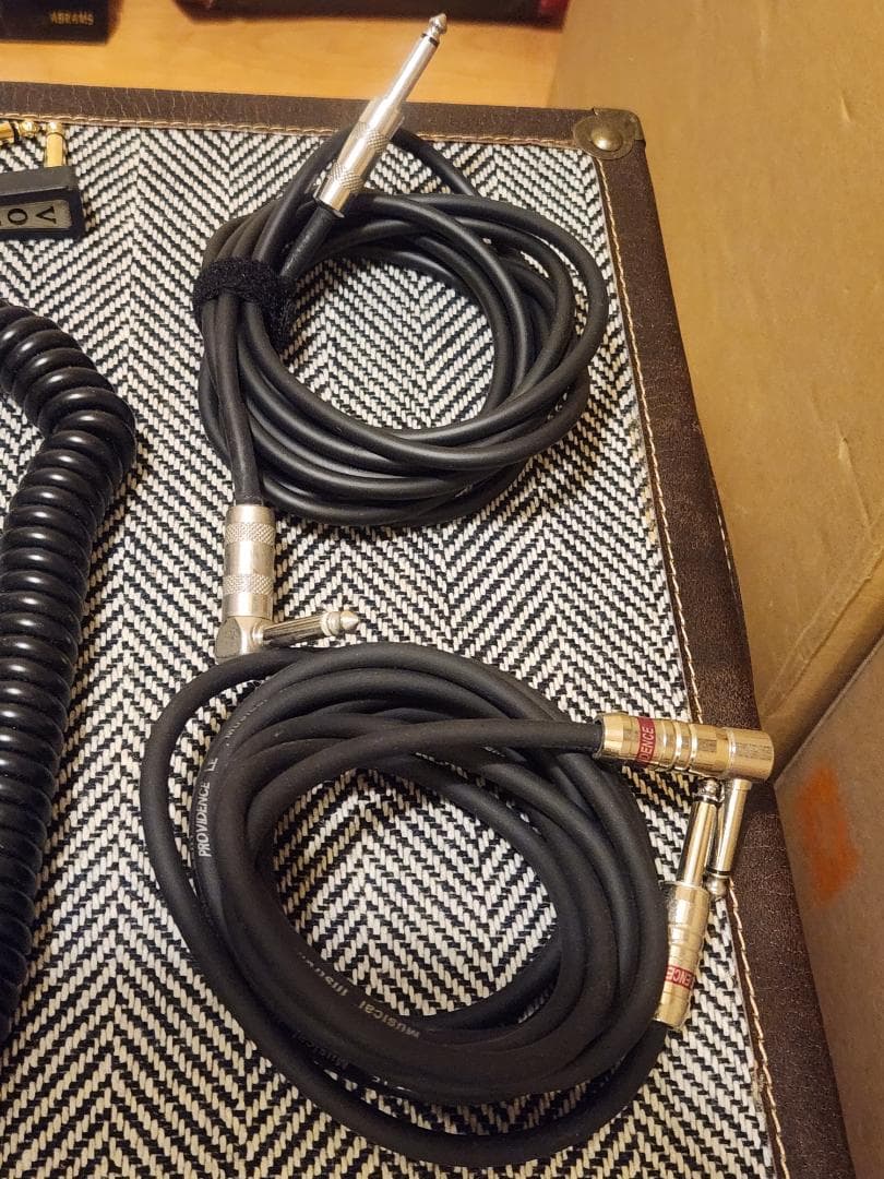 Marshall Jackhammer JH-1 + POLYTUNEチューナー